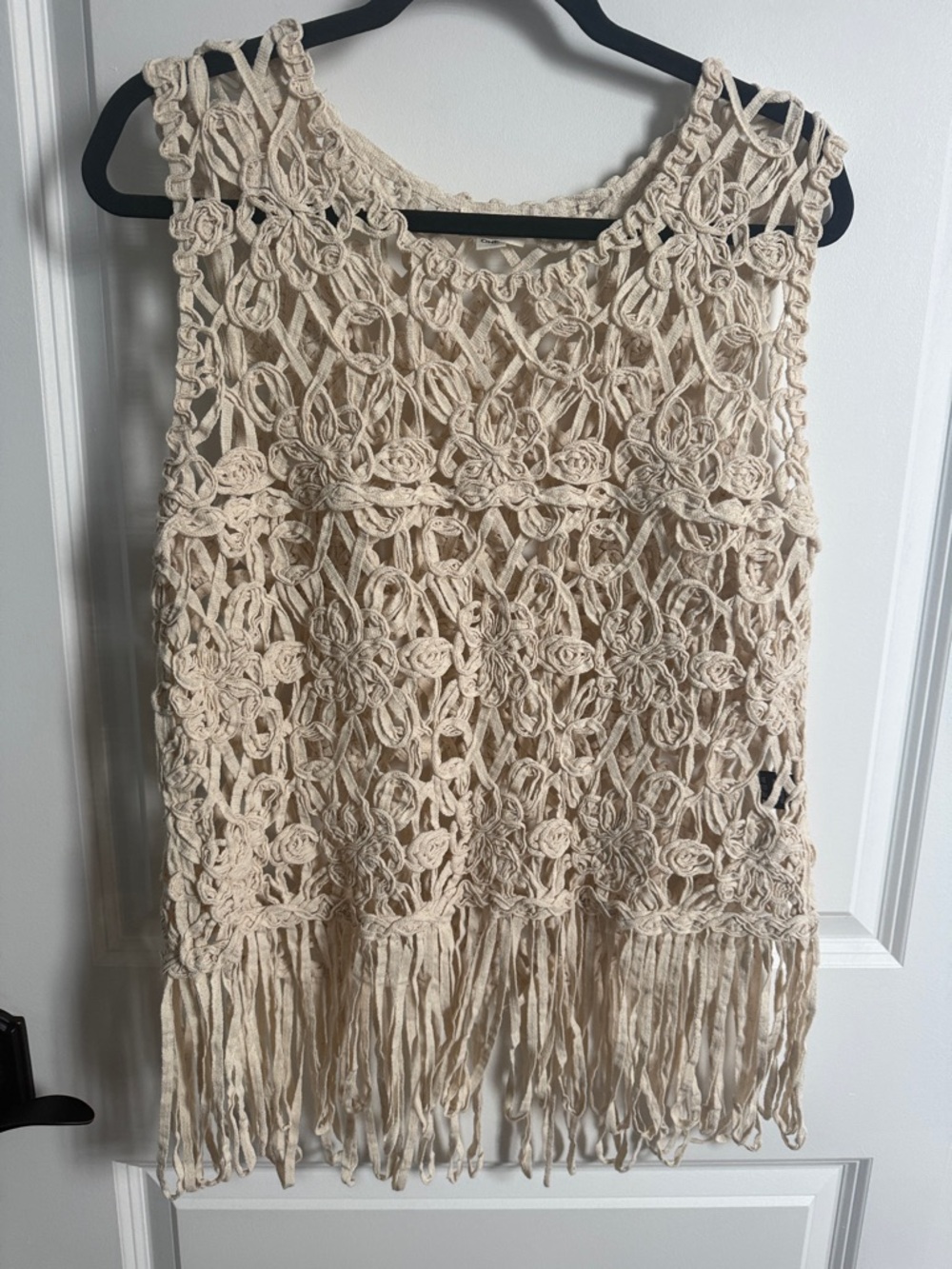 POL Crochet Fringe Tank Top in Cream